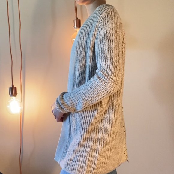 John + Jenn Line Lace Back Cardigan - Picture 3 of 6